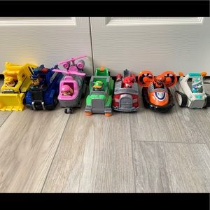 Paw Patrol Complete Deluxe animal and vehicle set